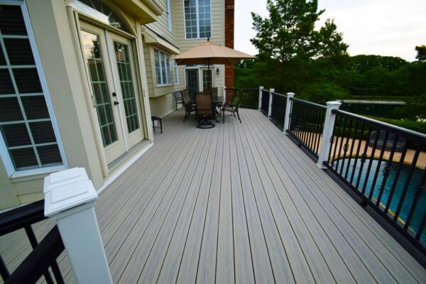Open deck overlooking pool in Ballwin, MO