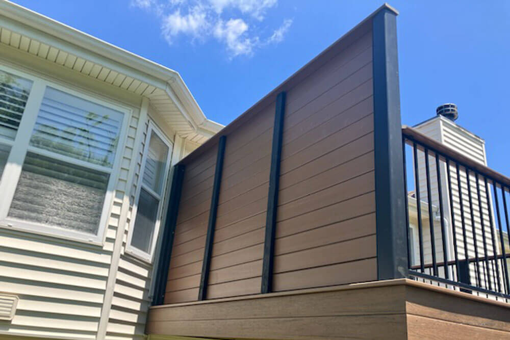 custom composite deck privacy screen in St. Louis
